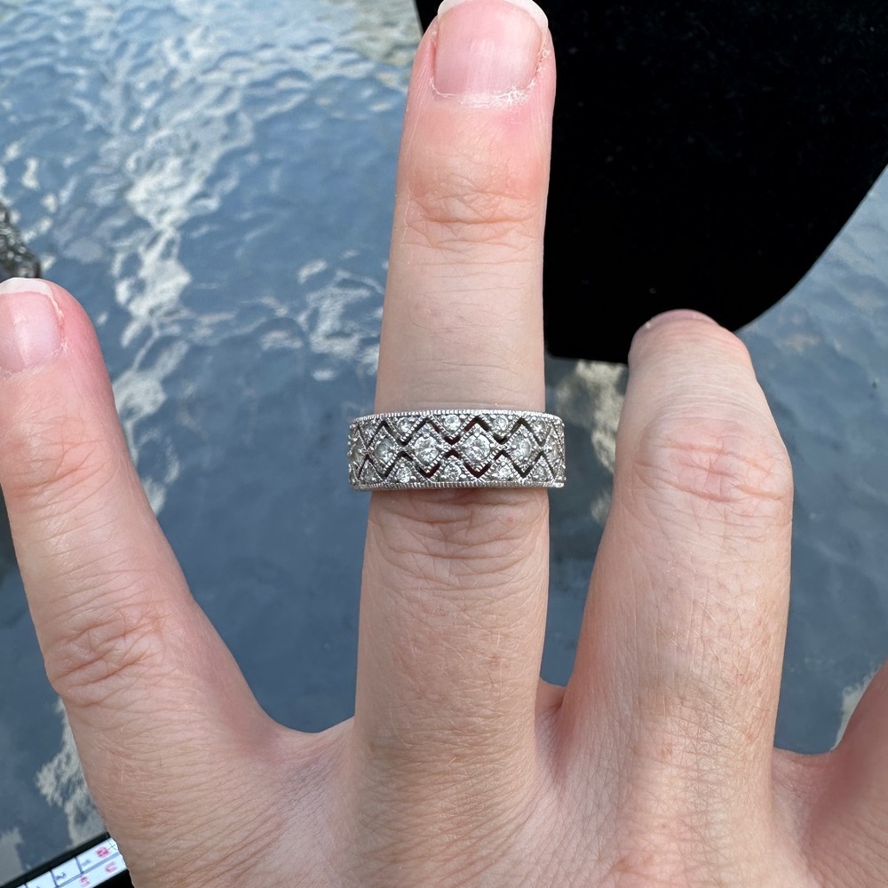 Sterling Silver Cubic Zirconia Band Ring size 5